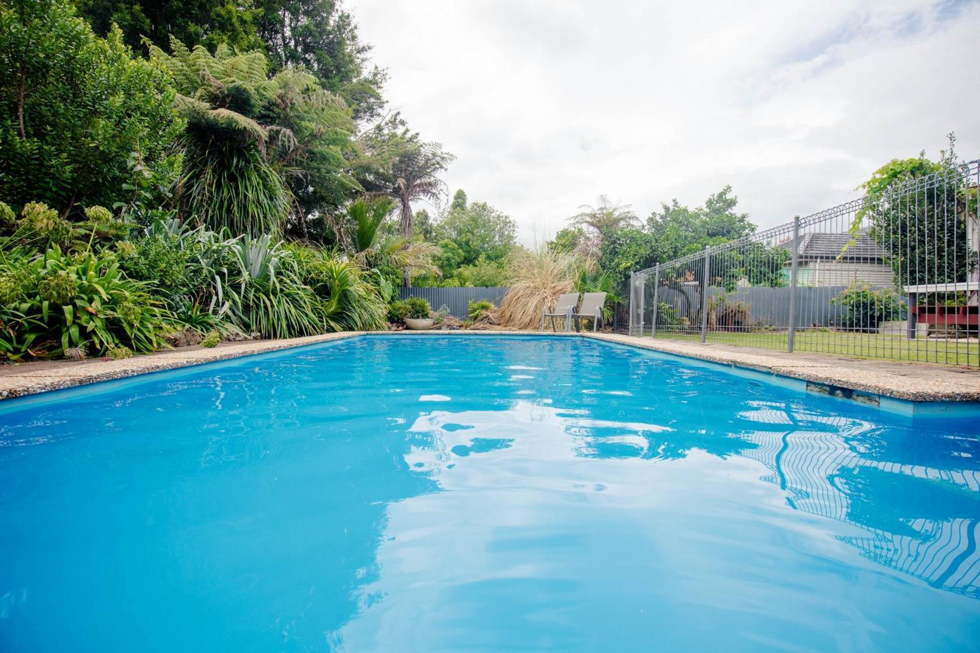 Vila Central Location So Much Space Pool Opens In Summer Hamilton Exteriér fotografie
